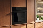 Objevte novou generaci trub Electrolux v luxusním provedení MattBlack